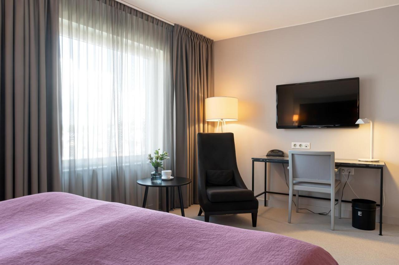 Отель Elite Plaza Oernskoeldsvik Экстерьер фото