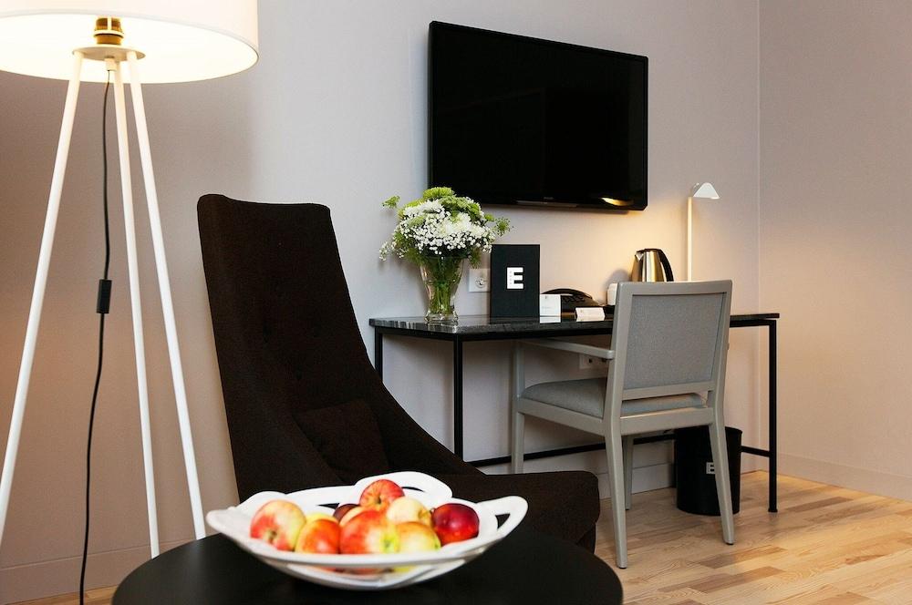 Отель Elite Plaza Oernskoeldsvik Экстерьер фото