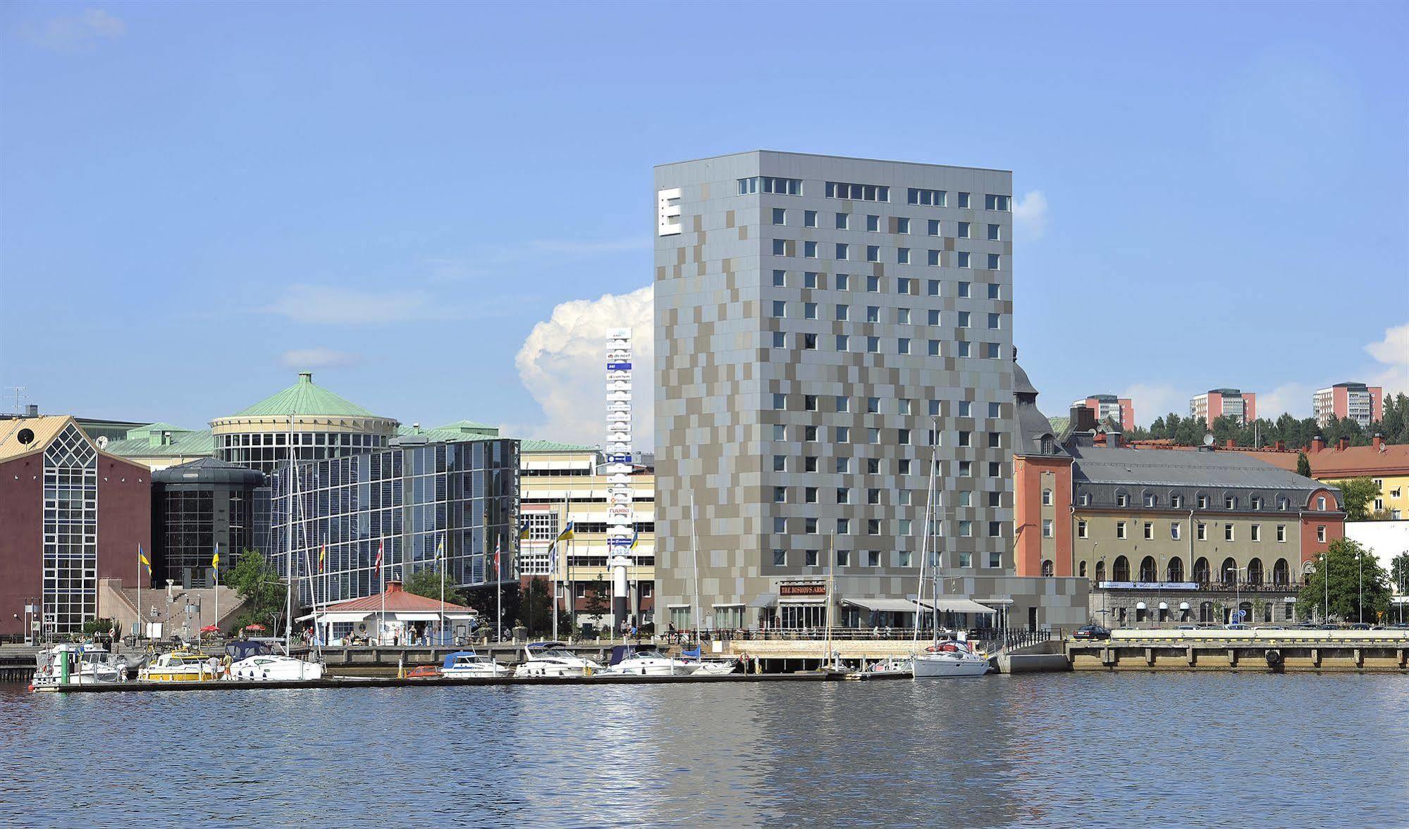 Отель Elite Plaza Oernskoeldsvik Экстерьер фото